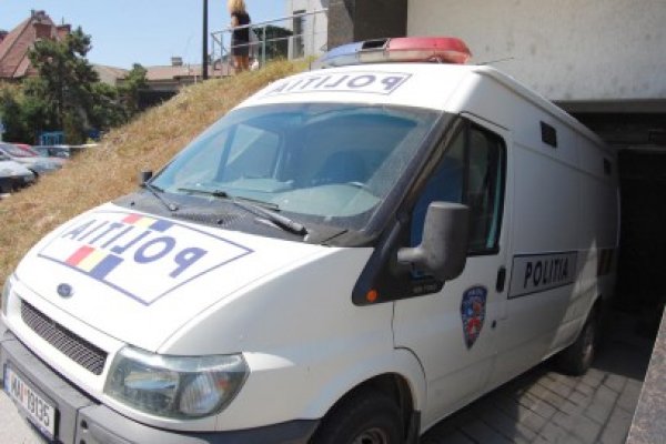 Indivizii care au tâlhărit un cetăţean grec, arestaţi pentru 20 de zile